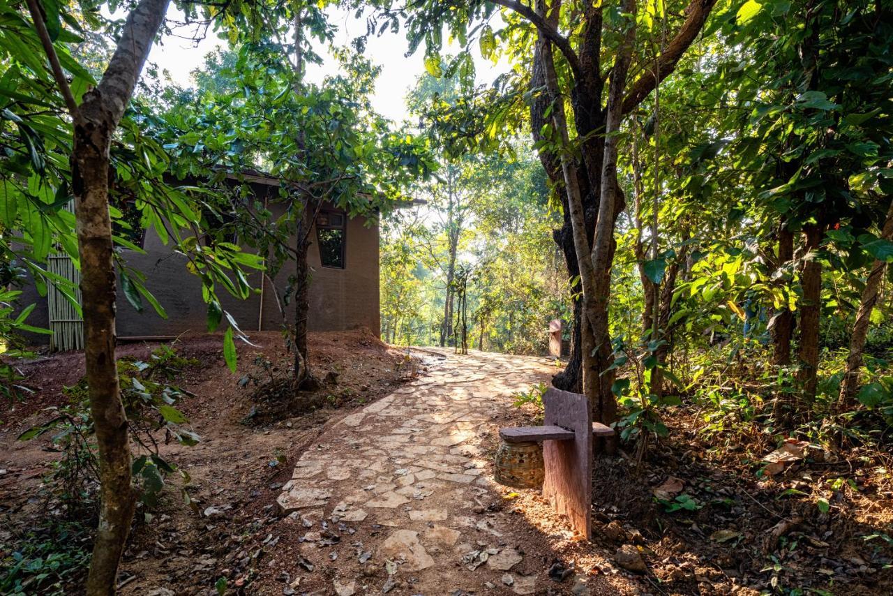 Kanha Jungle Camp Εξωτερικό φωτογραφία