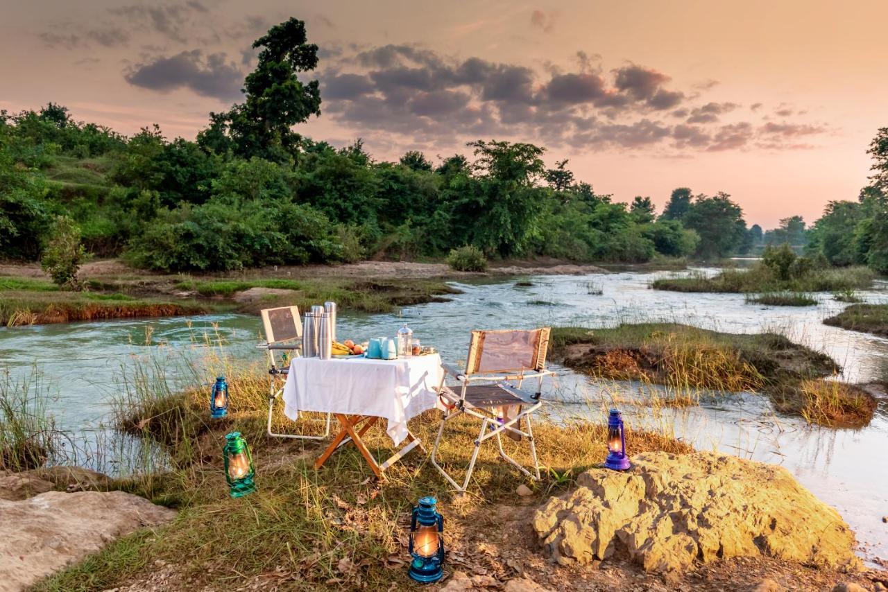 Kanha Jungle Camp Εξωτερικό φωτογραφία